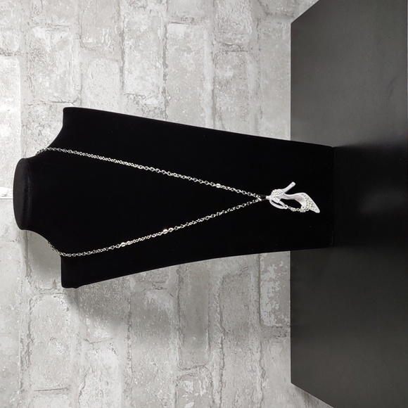 White Ankle Strap High Heel Shoe Necklace - Picture 2 of 3